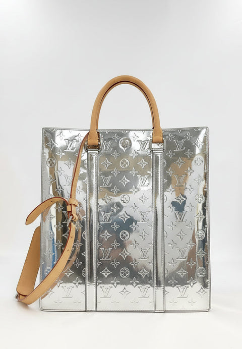 Louis Vuitton Virgil Abloh Monogram Mirror Sac Plat 2021 Runway Collection