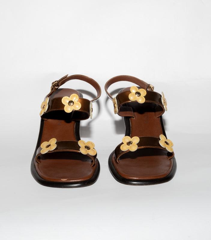 Brown Leather Sandals With Flowers - Volver