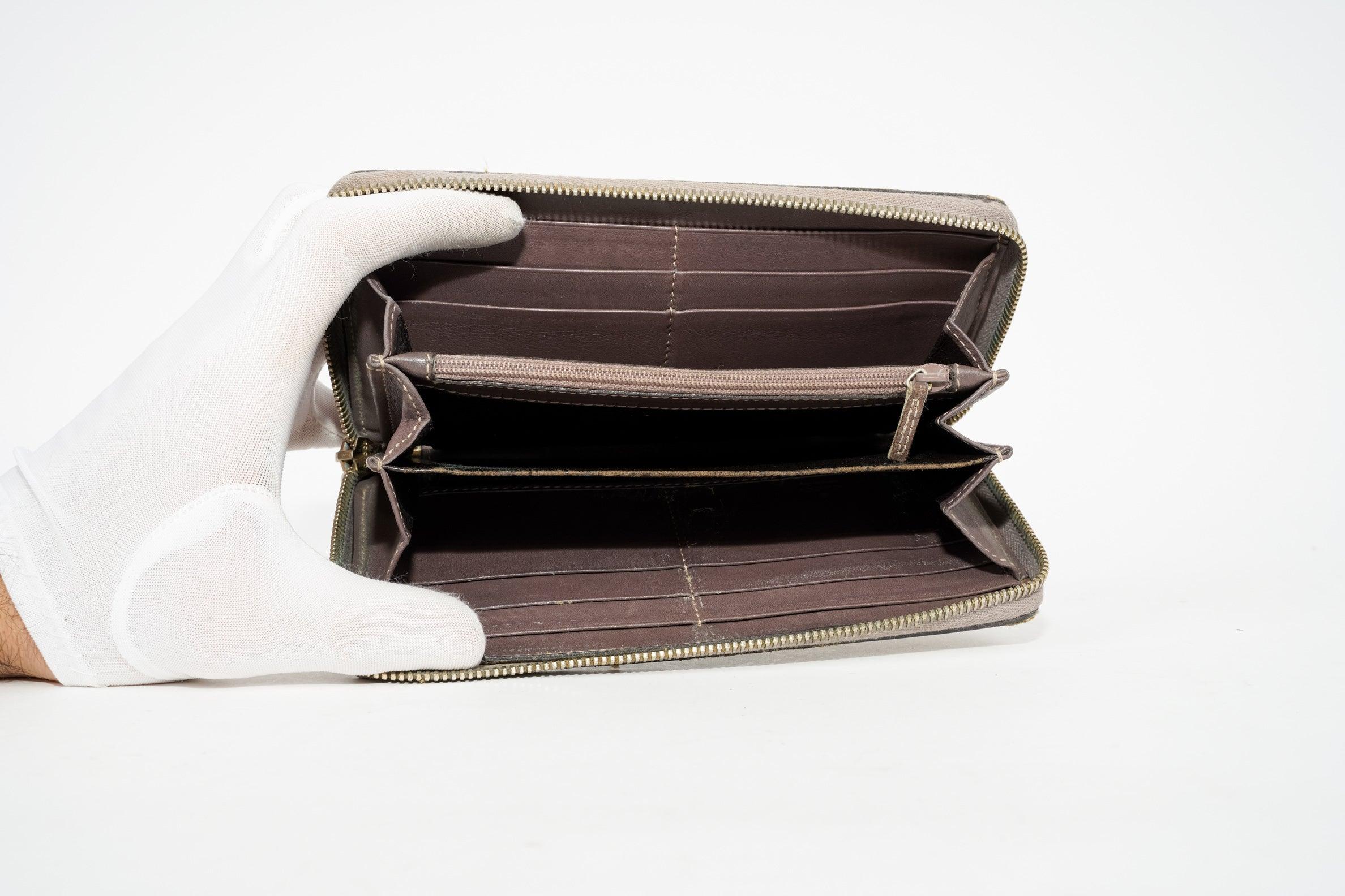 GG Canvas Ribbon Zip Around Wallet - Volver