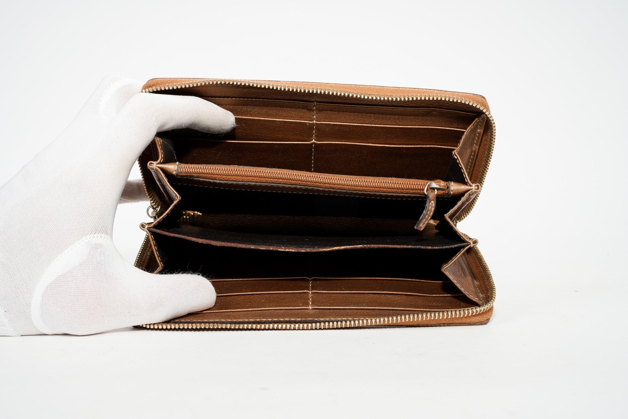 Beige Guccissima Zip Around Wallet - Volver