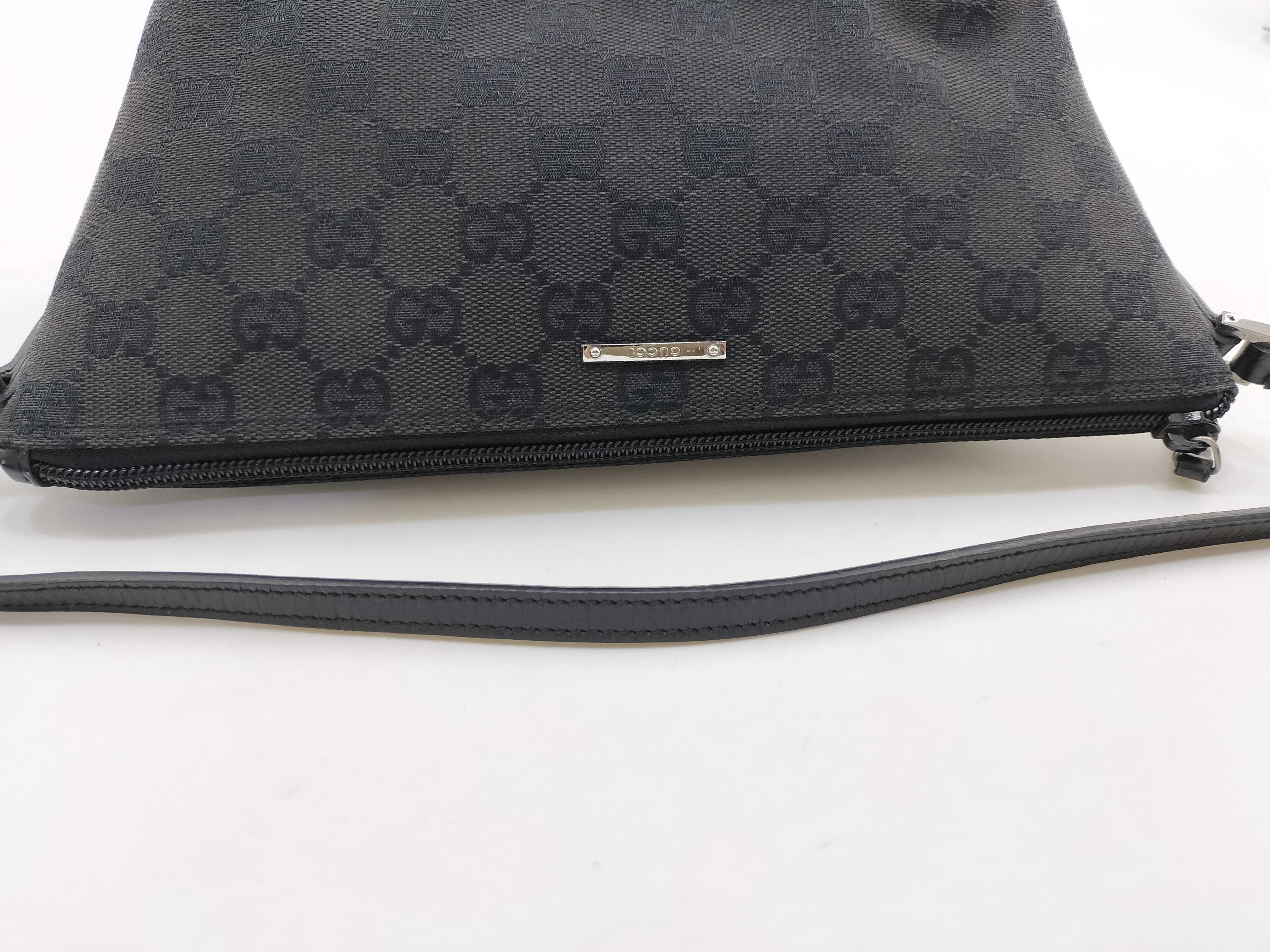 Gucci GG Canvas Pochette Black