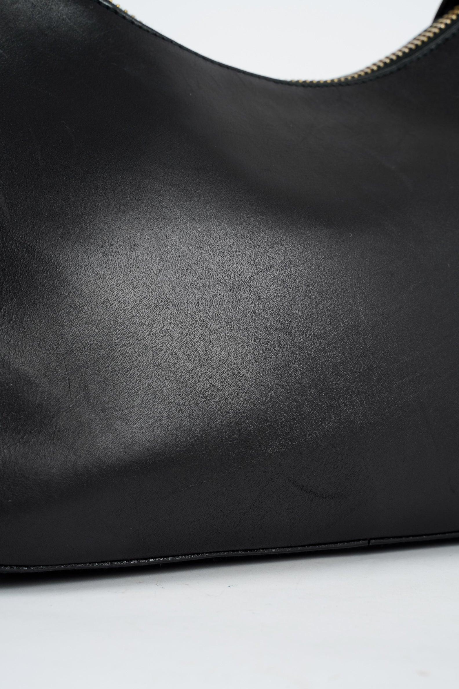 Black Leather Bag - Volver