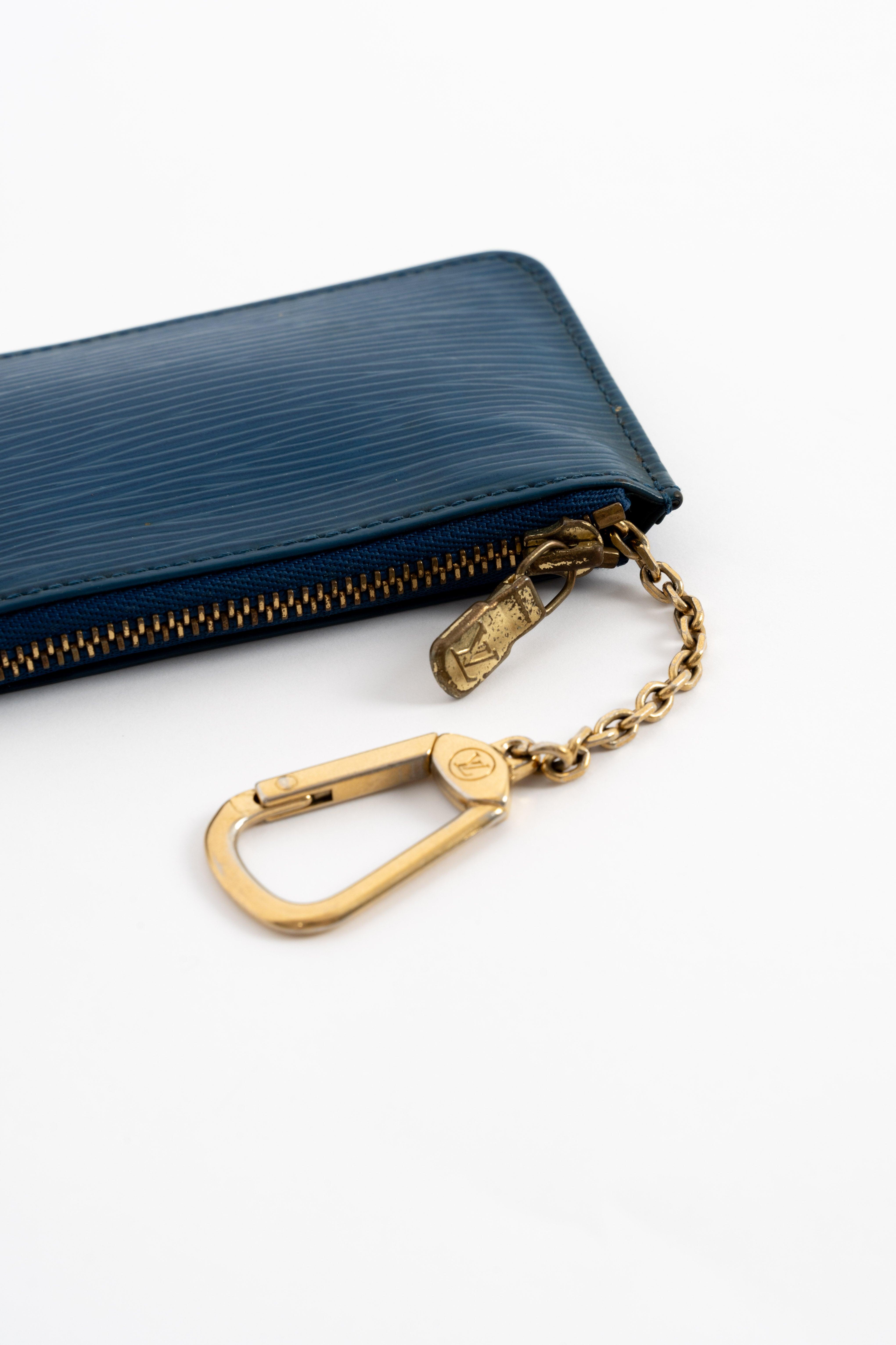 Blue Keychain Wallet - Volver