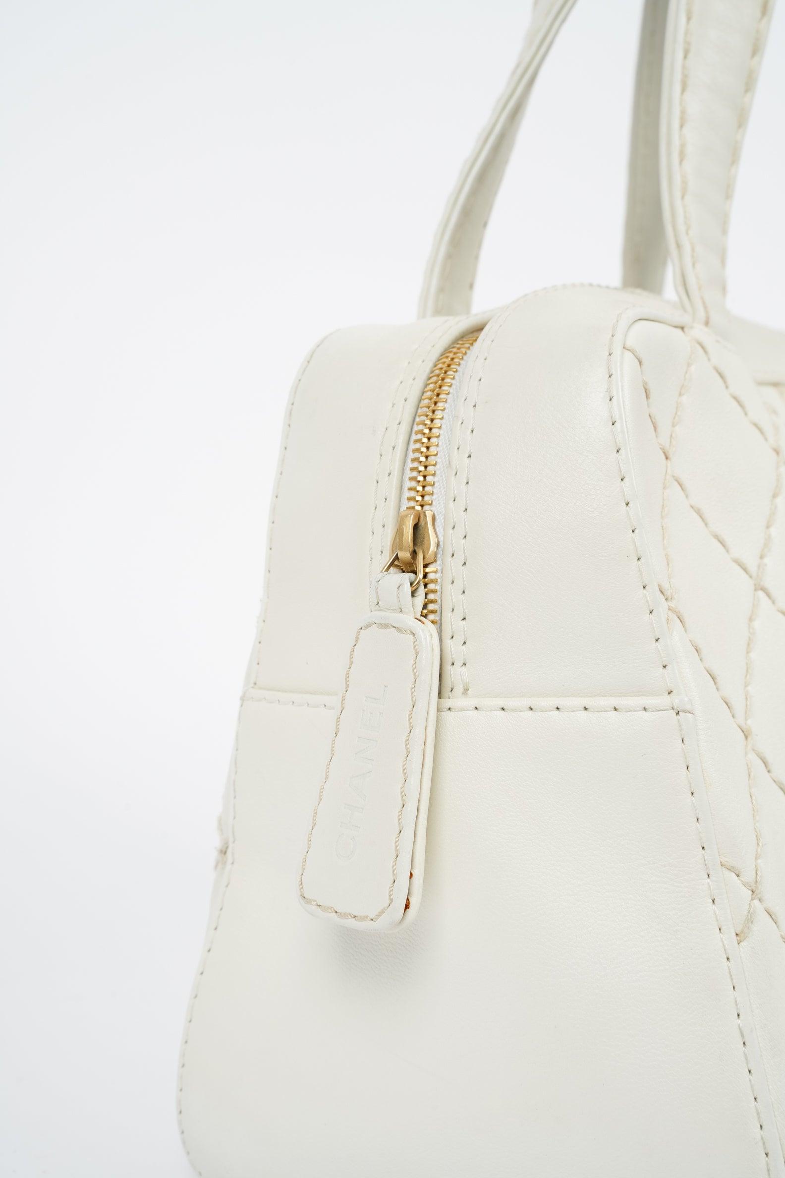 White Leather Bag - Volver