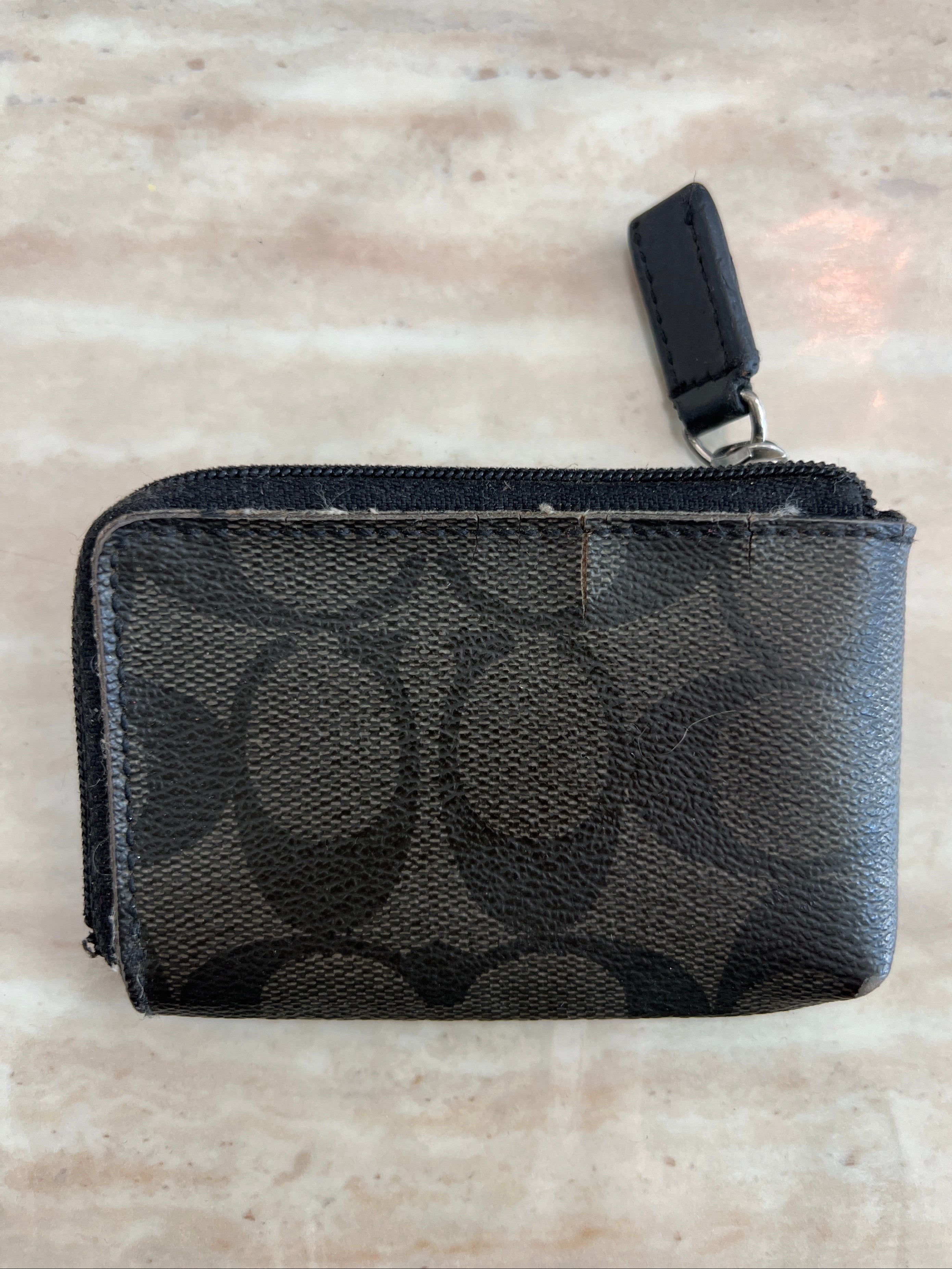 COACH Signature Zip Wallet (Black/Grey)
