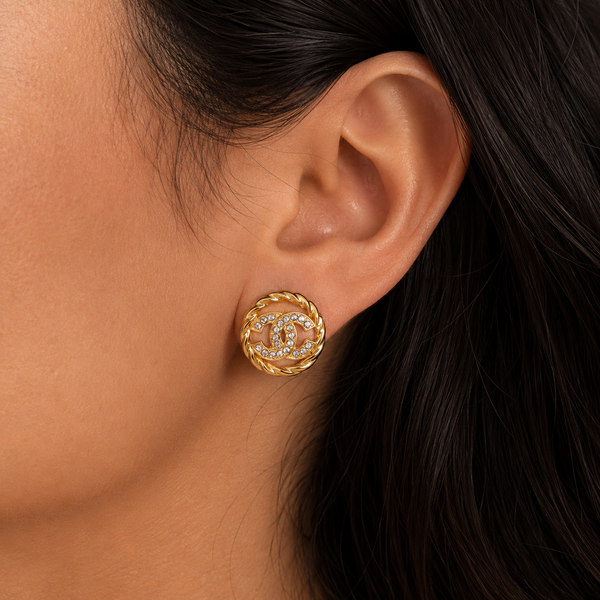 CHANEL Gold-Tone Knot Clip-On Earrings – Karl Lagerfeld Era נדיר במיוחד