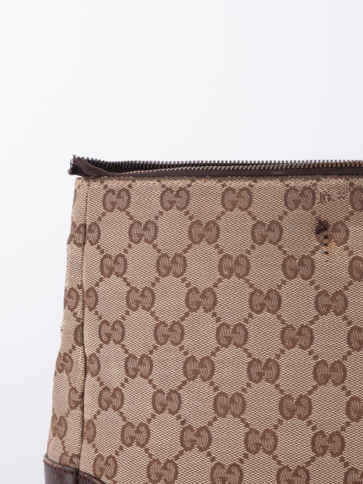 Gucci Vintage GG Supreme Monogram Clutch Bag