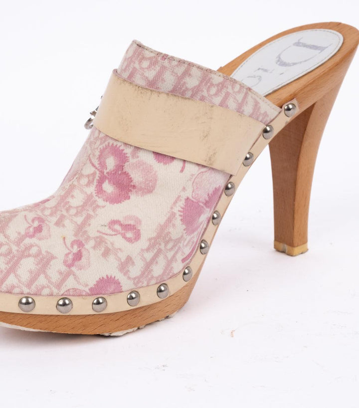 Pink Monogram Wooden shoes - Volver