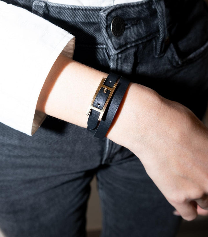 Double Sided Leather Bracelet - Volver