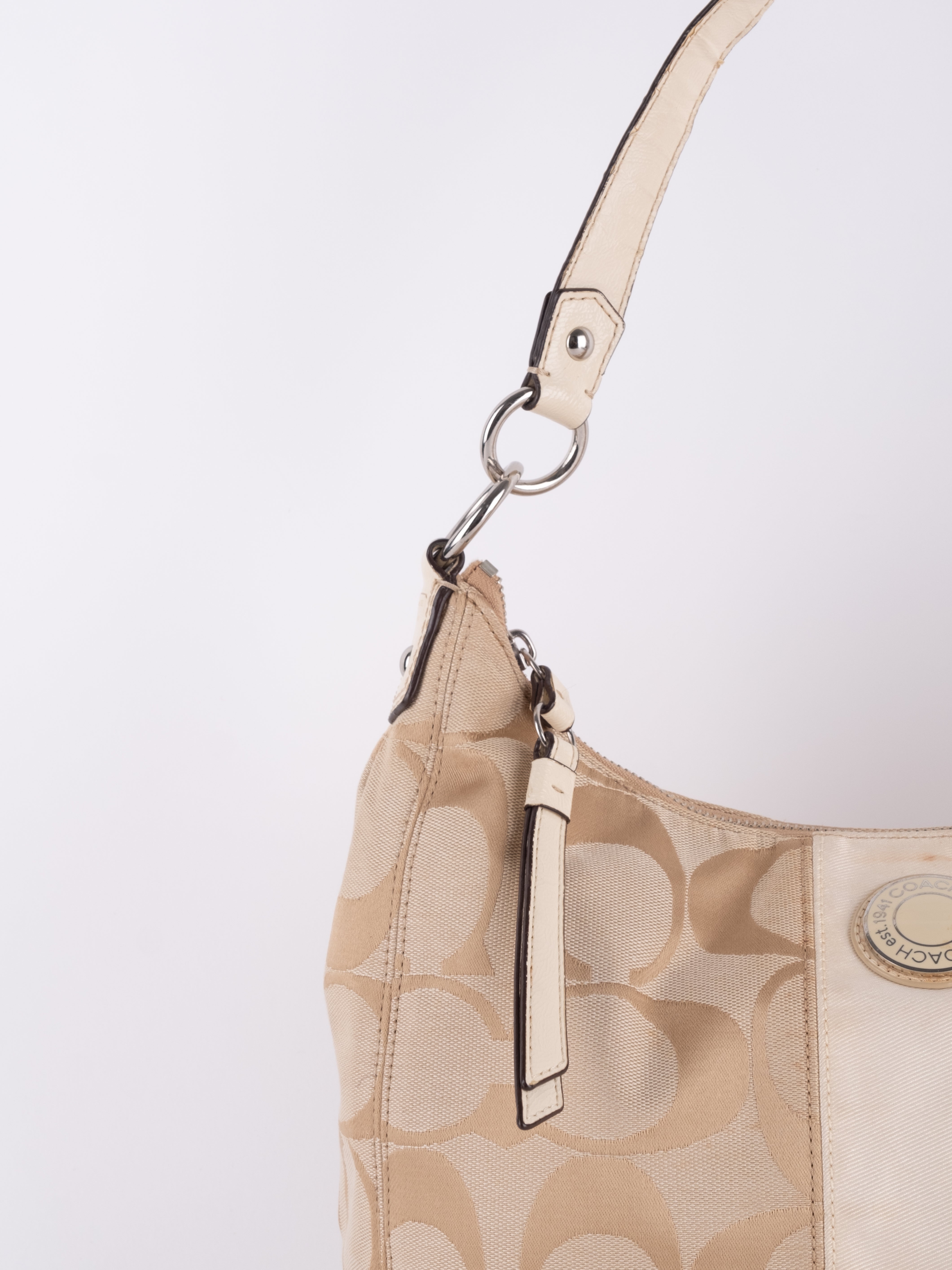 Coach Signature Hobo Shoulder Bag Beige