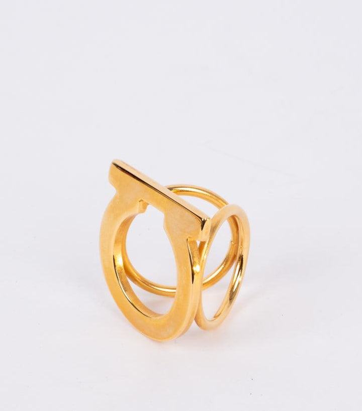 Golden Scarf Ring - Volver