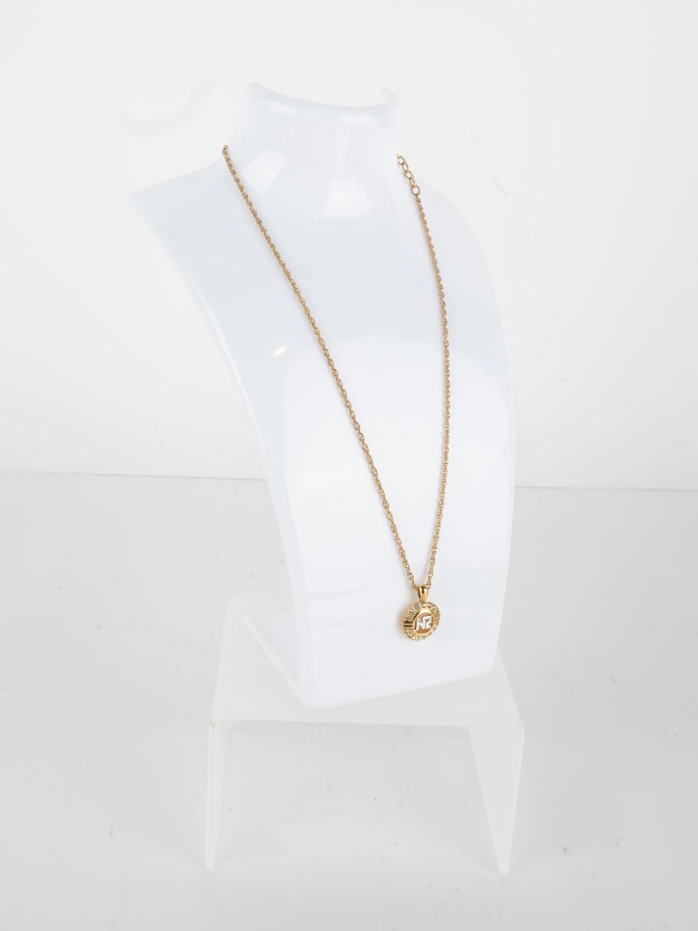 Nina Ricci Necklaces