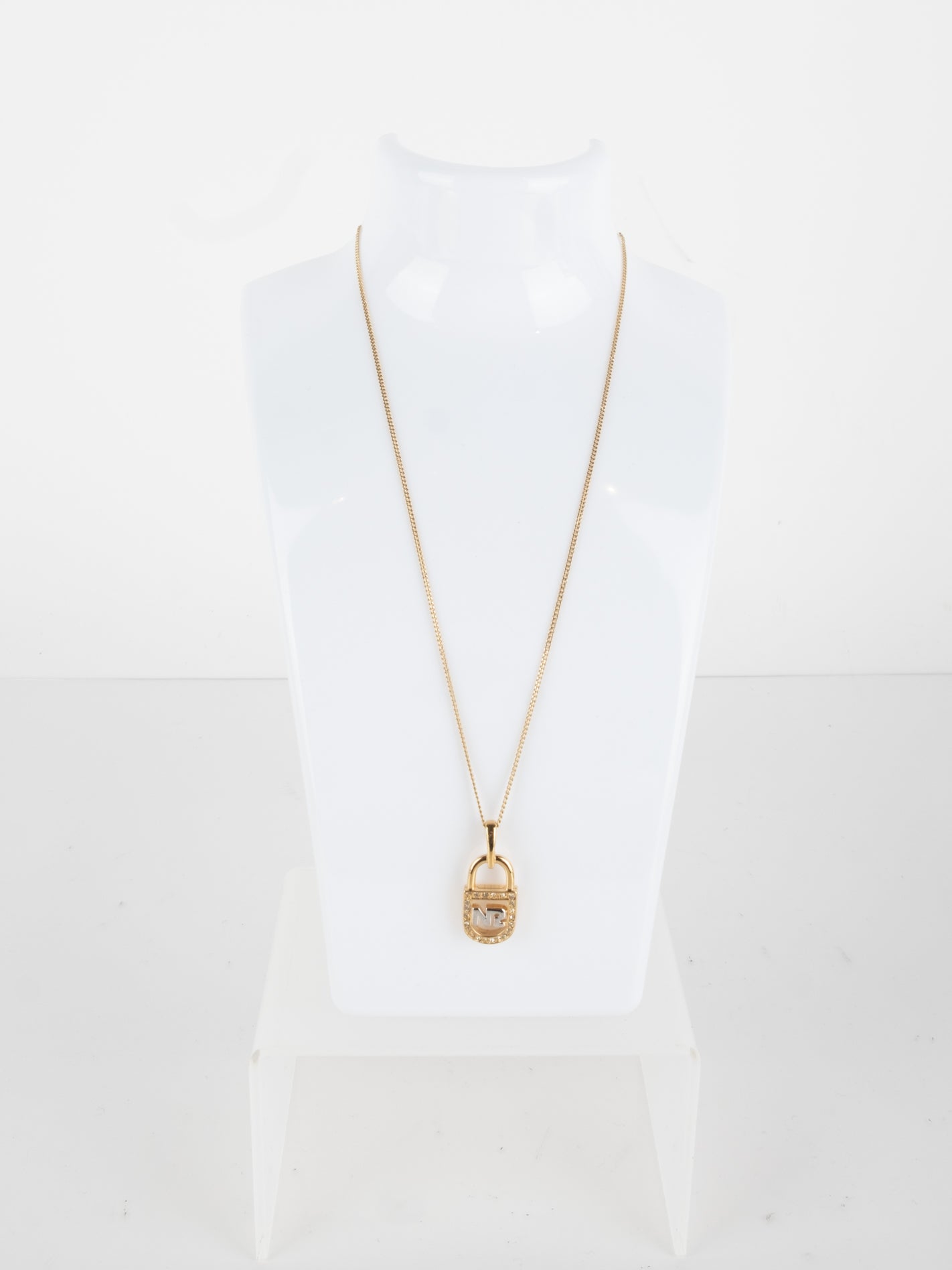 Nina Ricci Necklaces