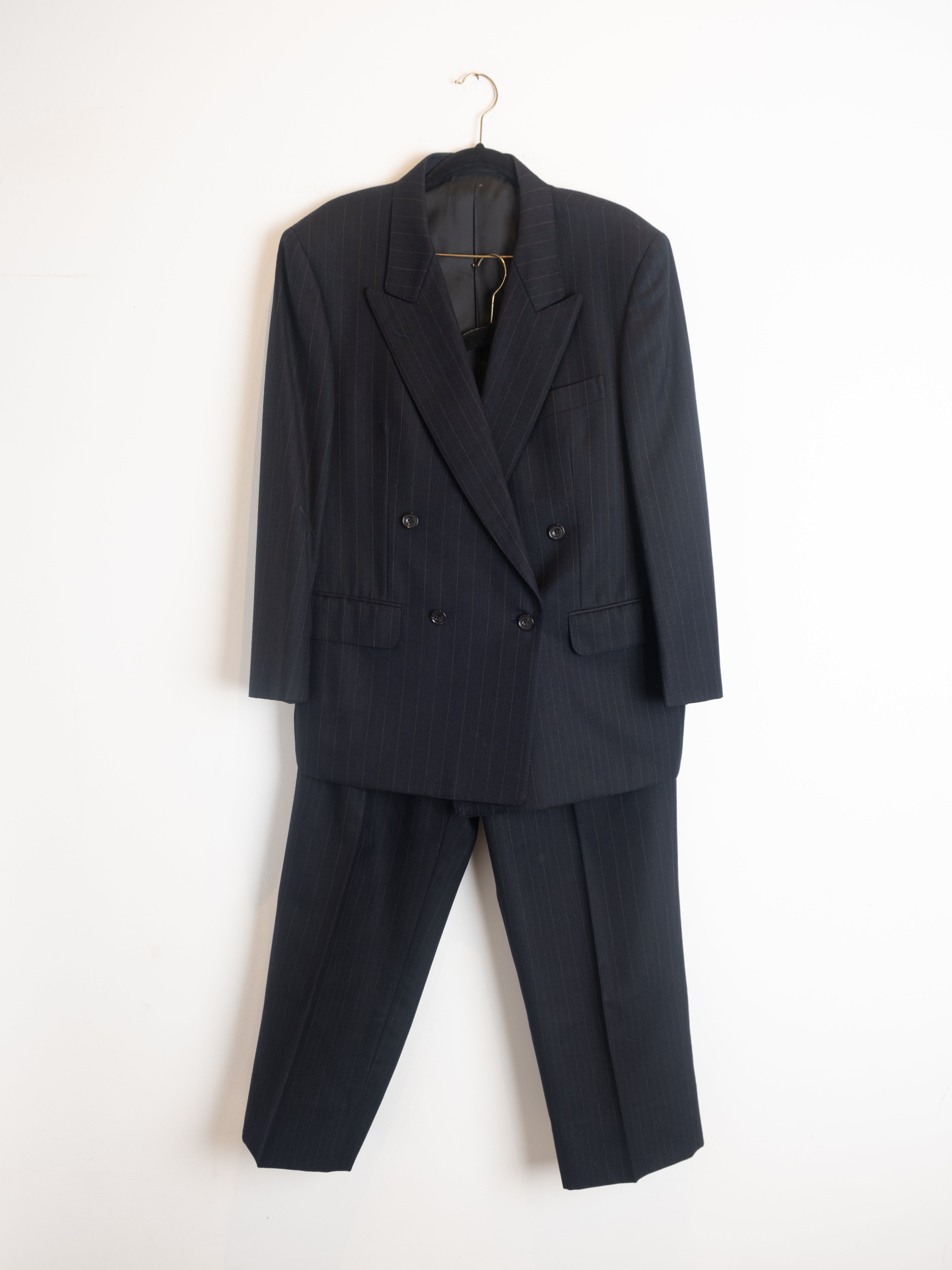 Burberry Suit – Classic Double-Breasted Navy Pinstripe