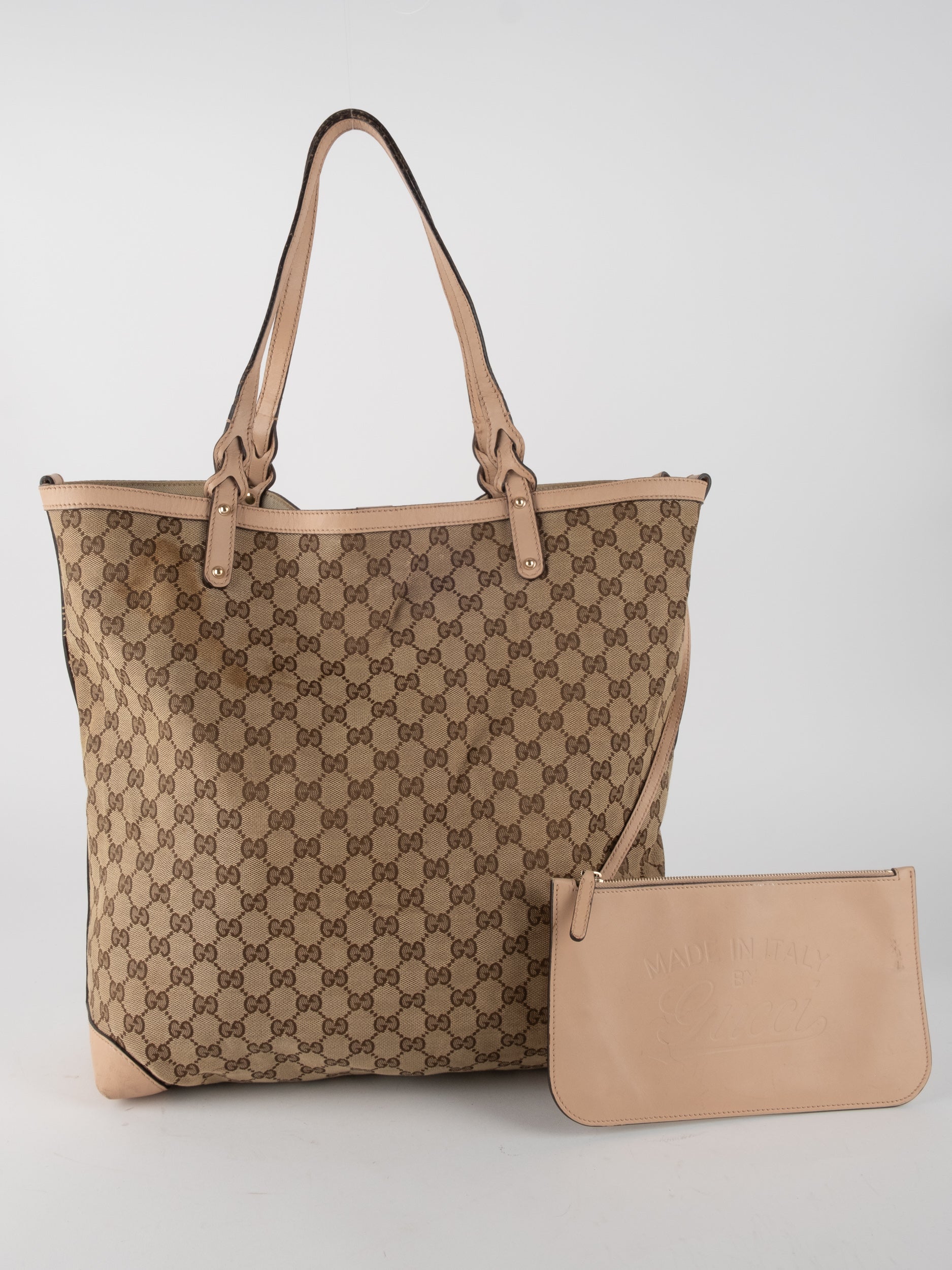 GUCCI GG Supreme Tote with Pouch