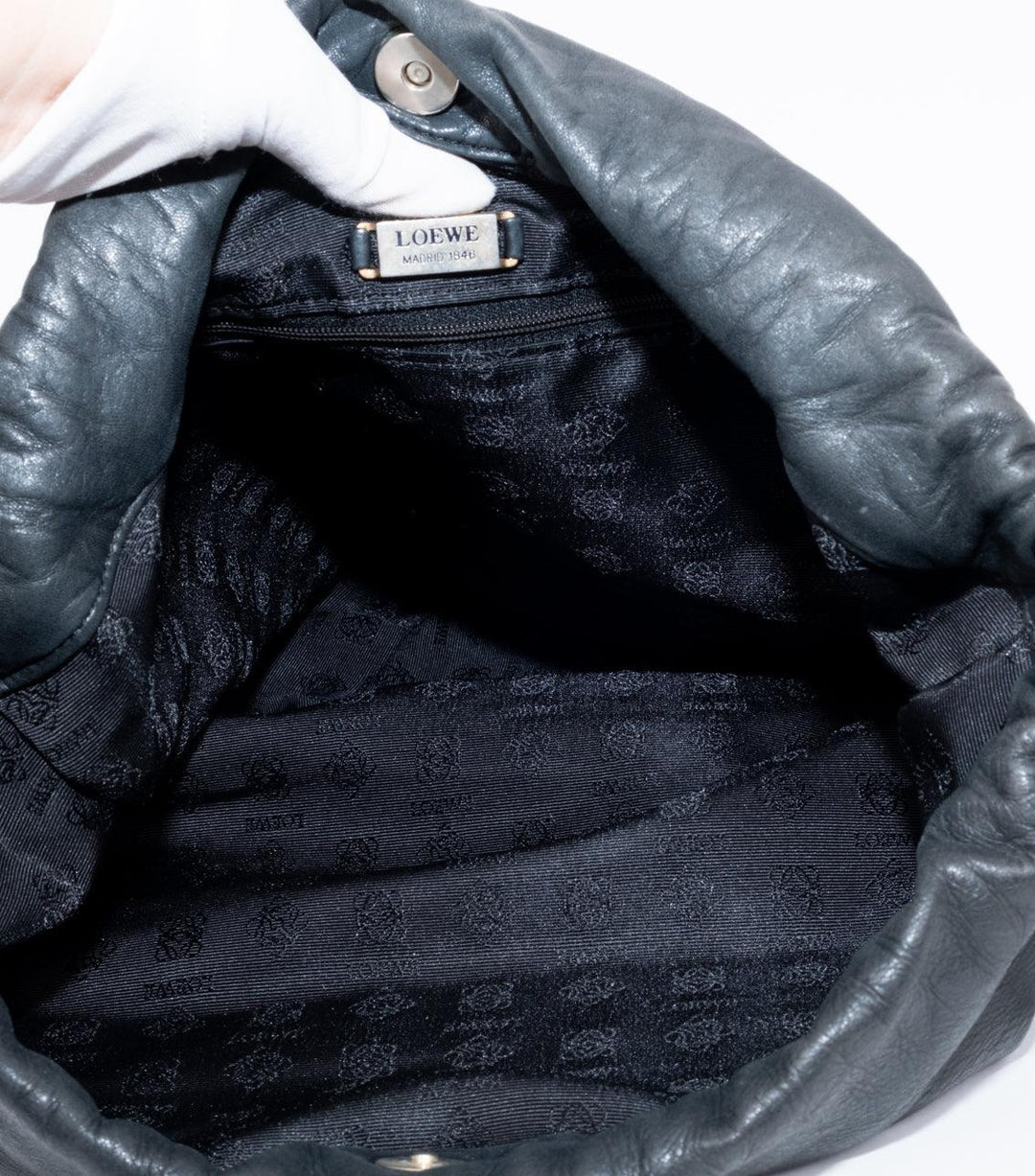 Black Leather Side Bag - Volver