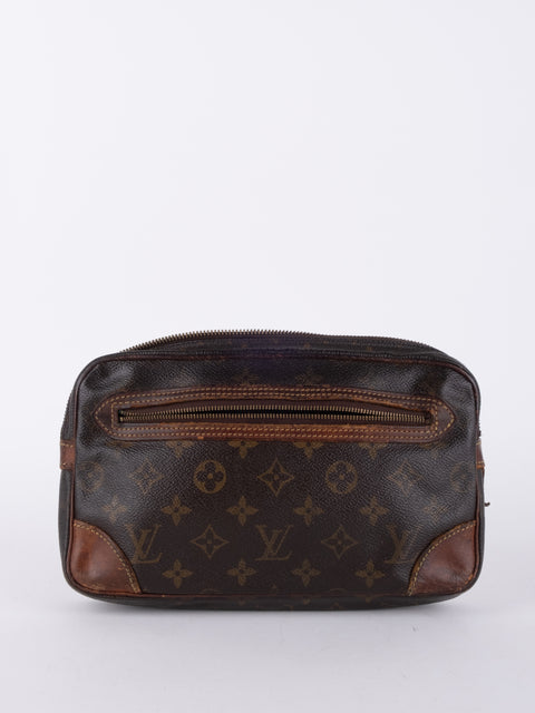 LOUIS VUITTON clutch