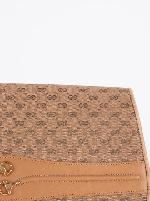 Gucci GG Supreme Vintage Flap Clutch