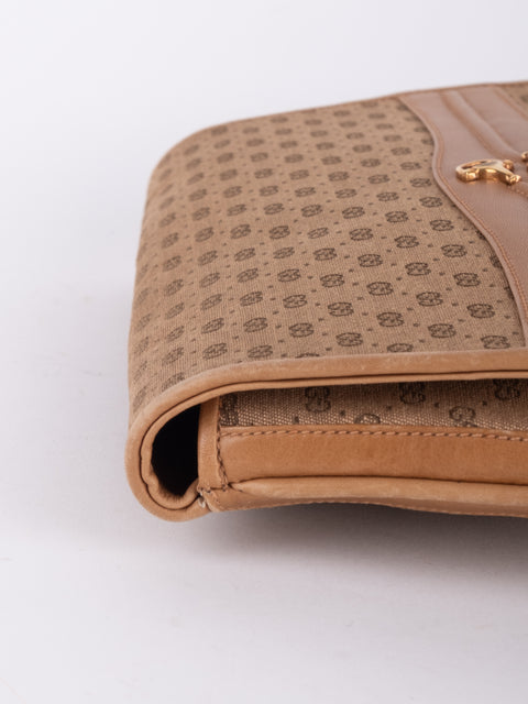 Gucci GG Supreme Vintage Flap Clutch
