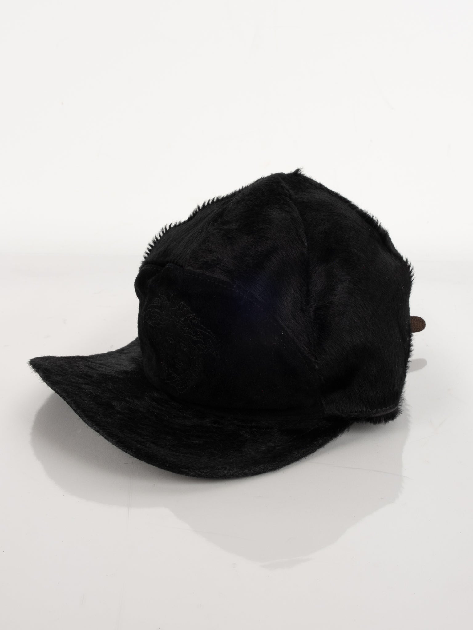 Gianni Versace Black Cap פריט אספנות