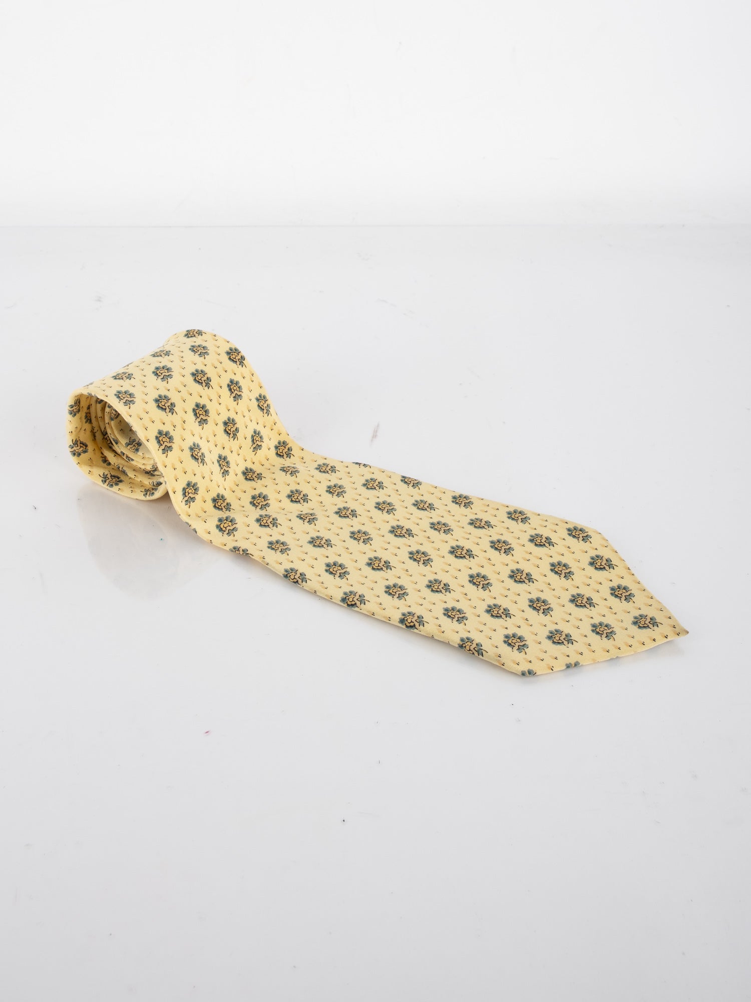 Vintage Classic Tie