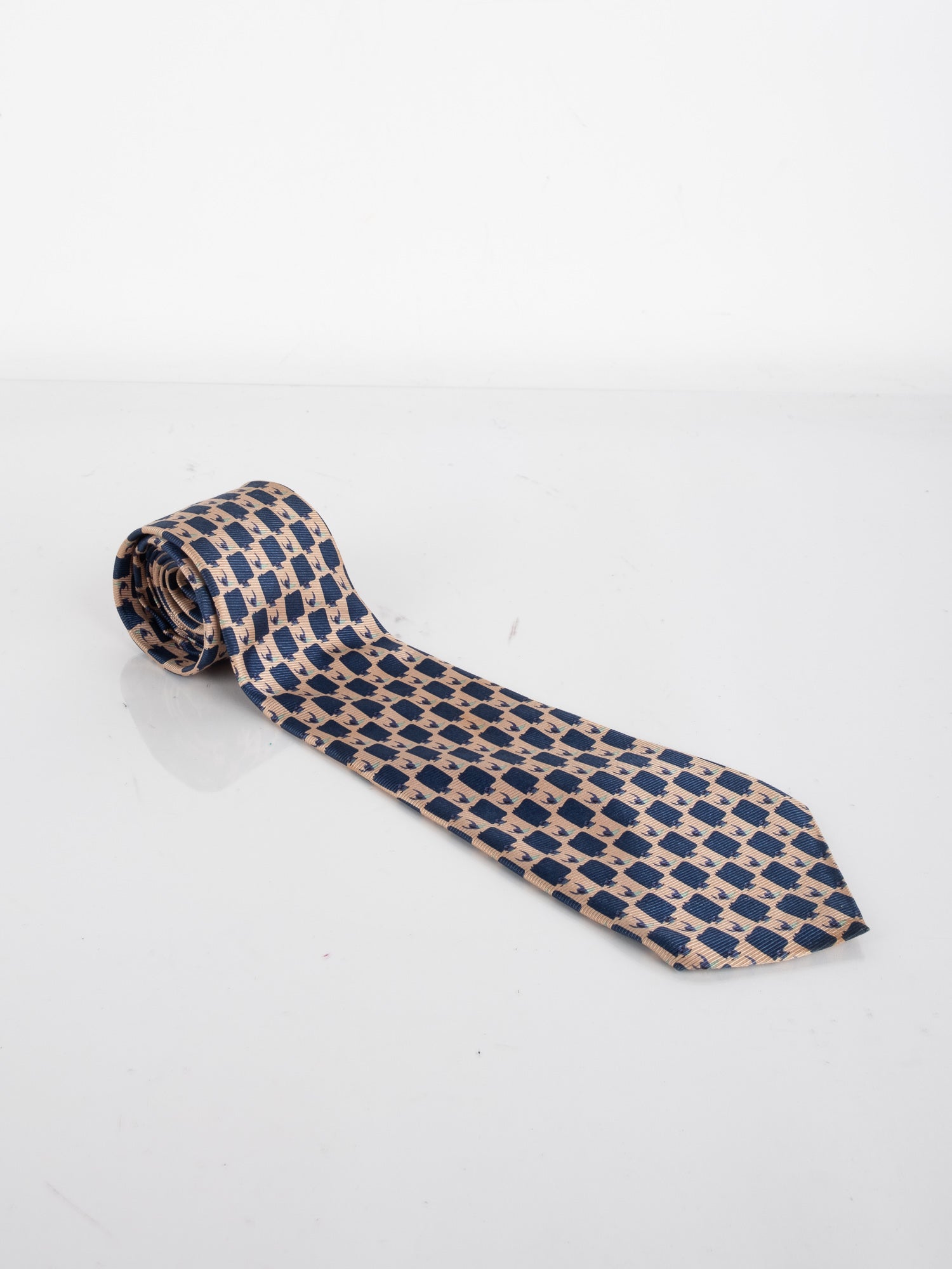 Tie Classic Pattern