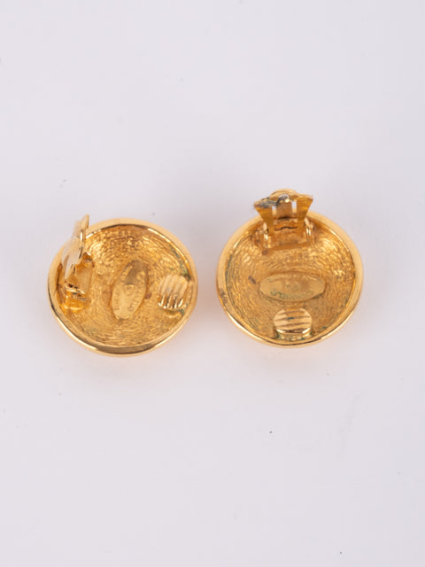 CHANEL Gold-Tone Interlocking Knot Clip-On Earrings – Karl Lagerfeld Era