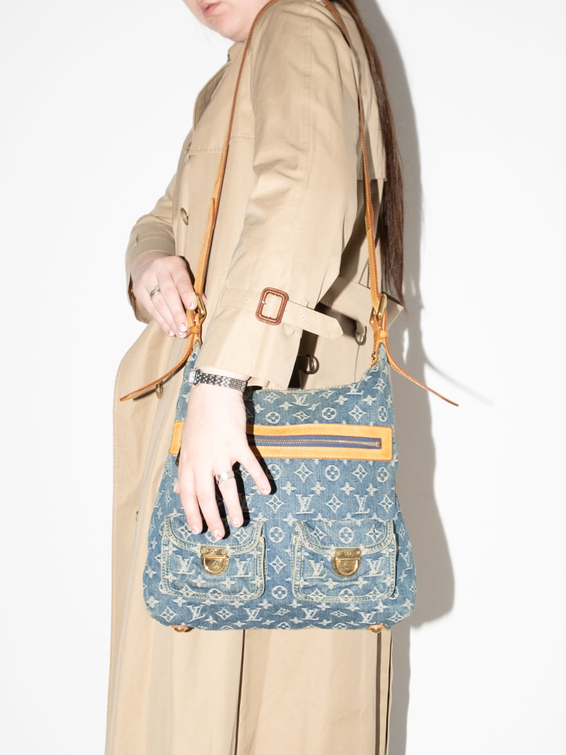 Louis Vuitton Handbags