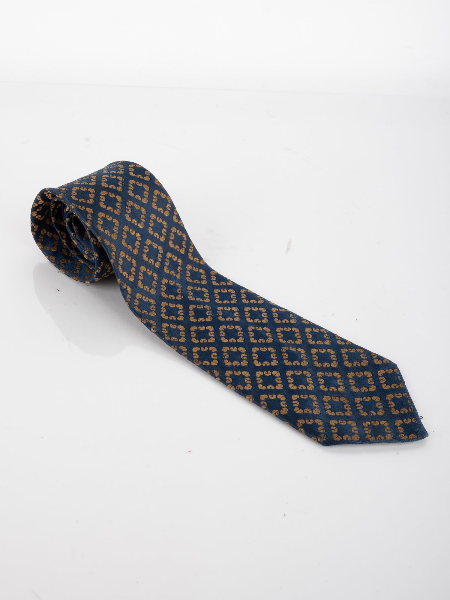 Vintage Classic Tie