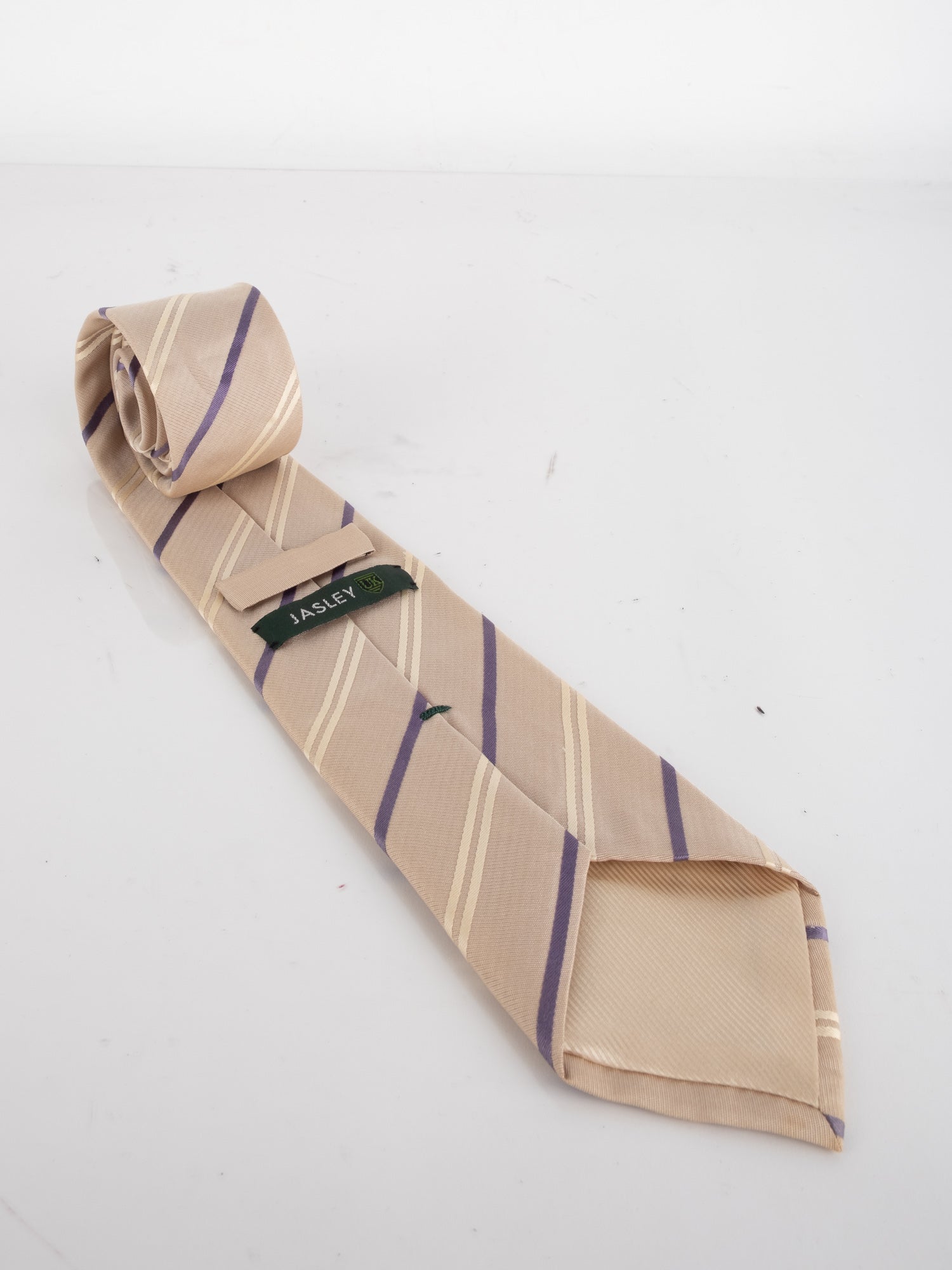 Vintage Classic Tie