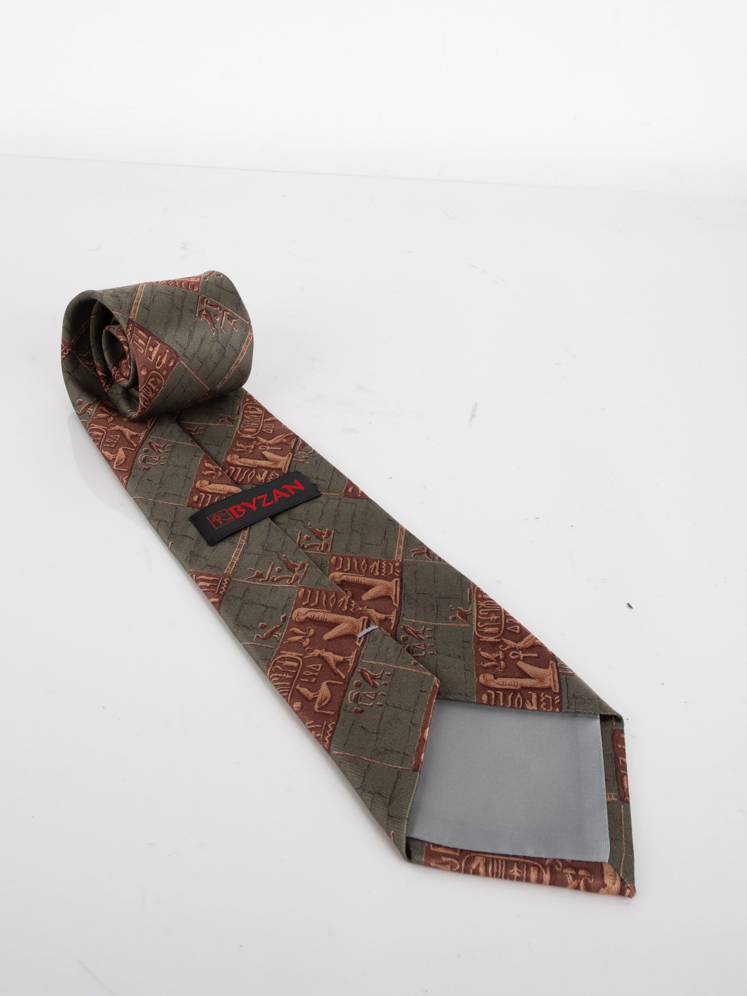 Vintage Classic Tie