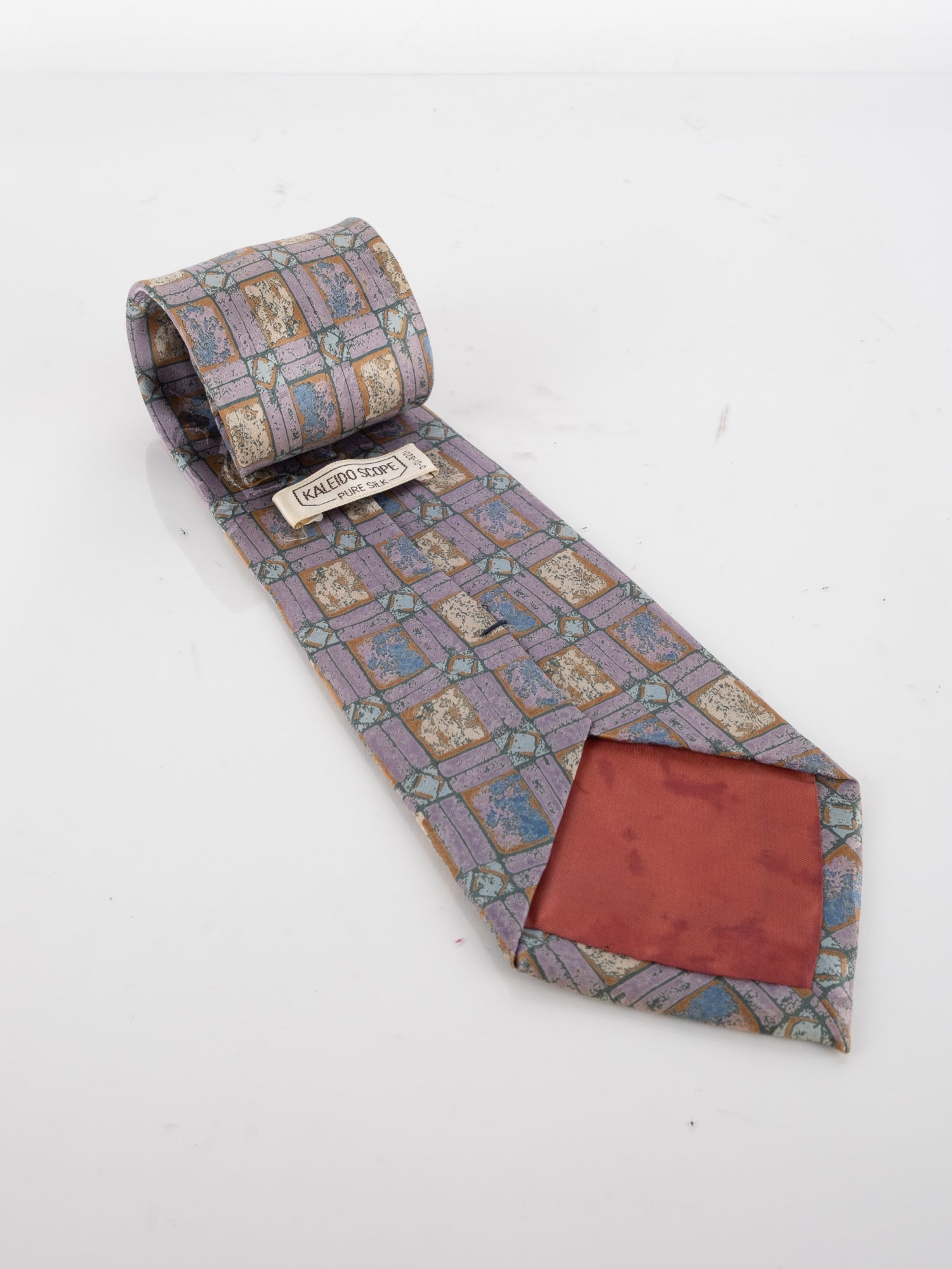 Vintage Classic Tie