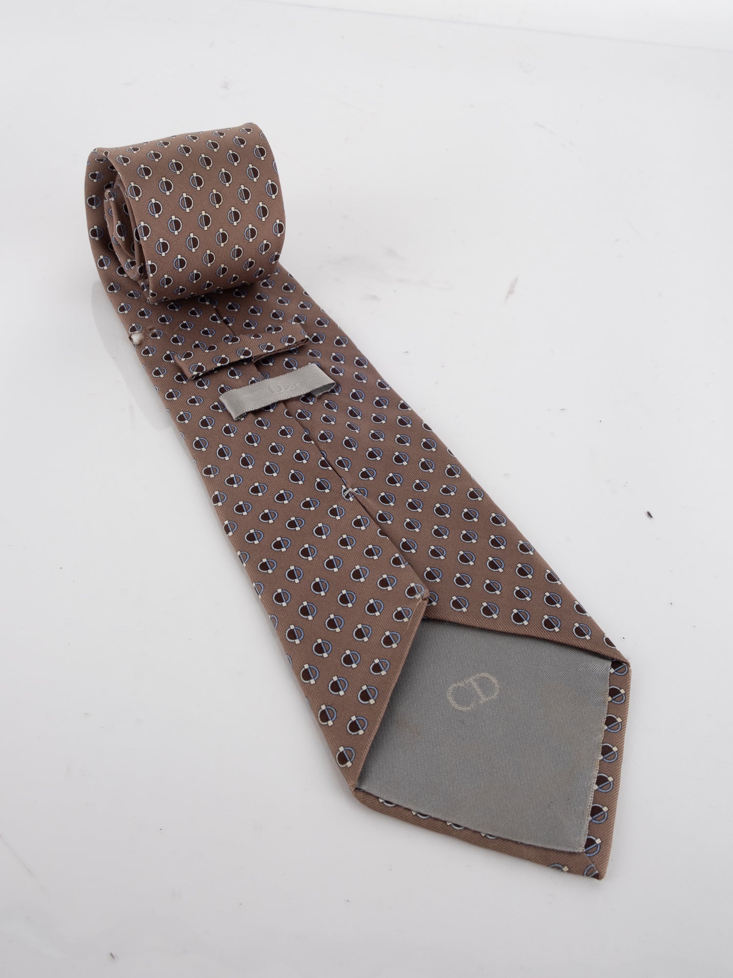 Vintage Classic Tie