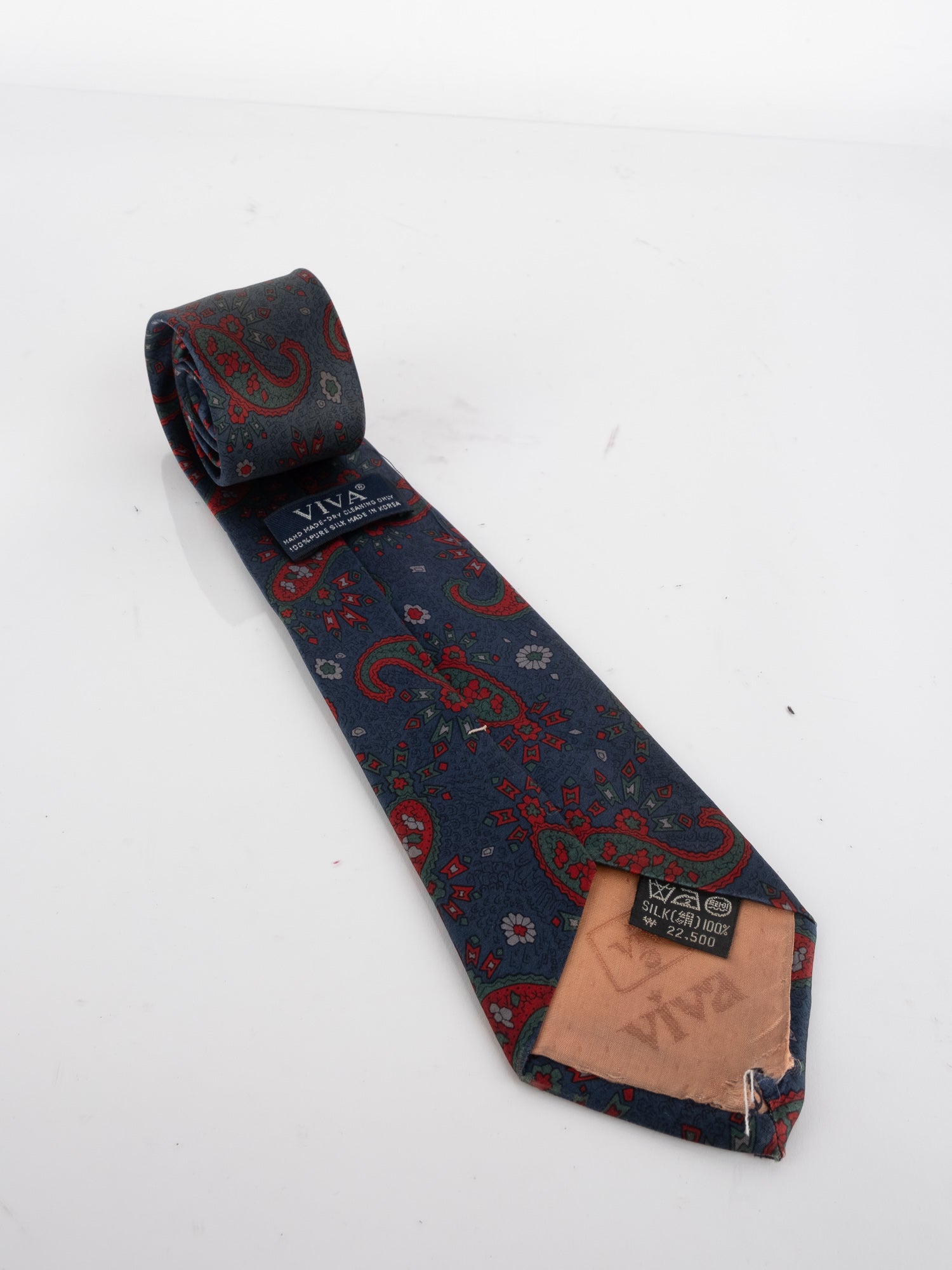 Vintage Classic Tie
