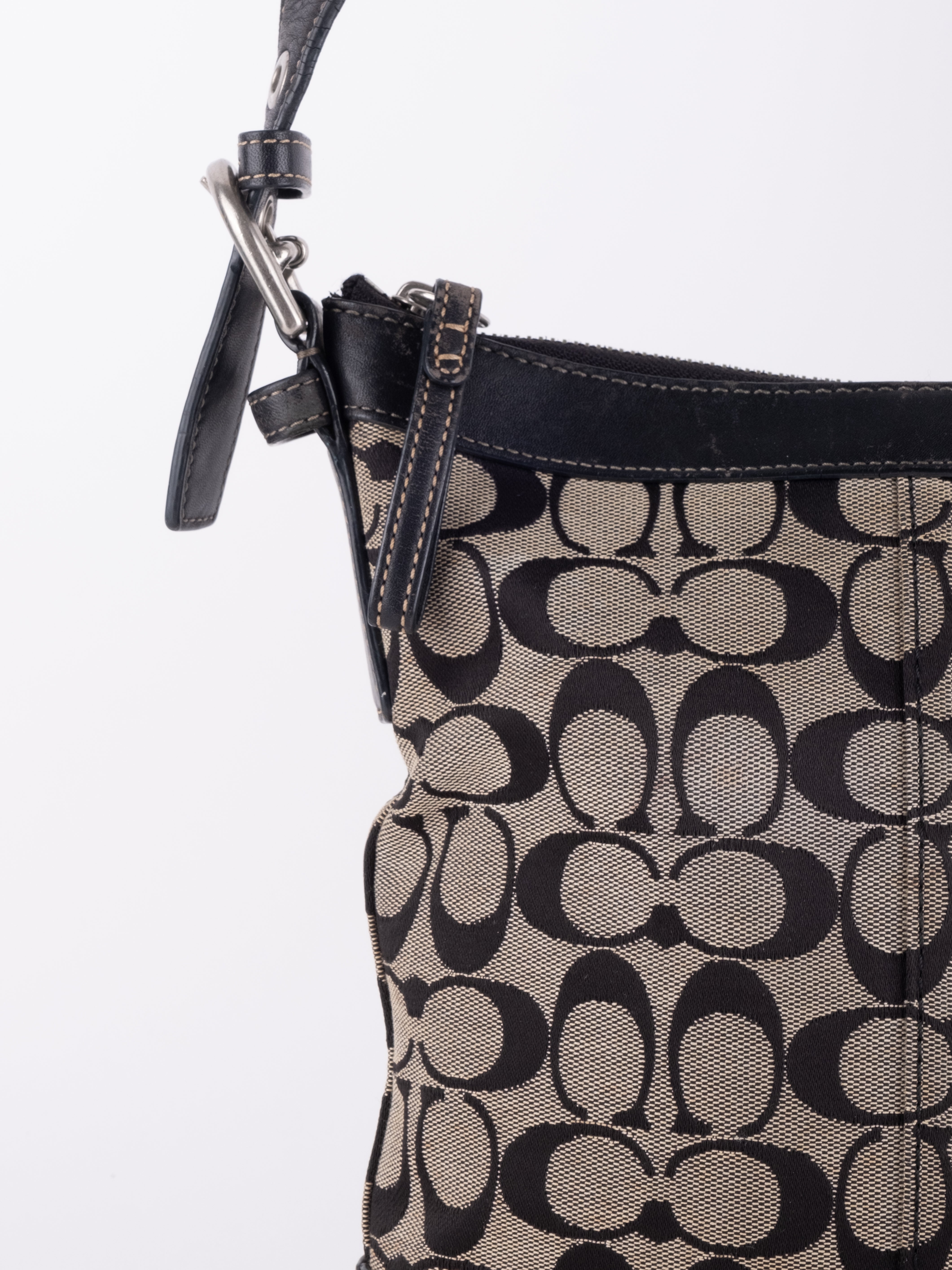 COACH Signature Vintage Crossbody Bag