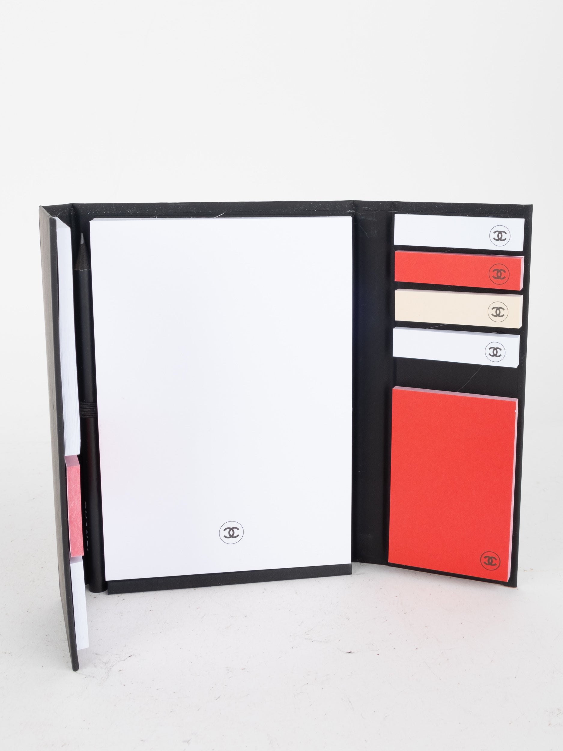 CHANEL Beauty Gift Set Mirror & Notebook