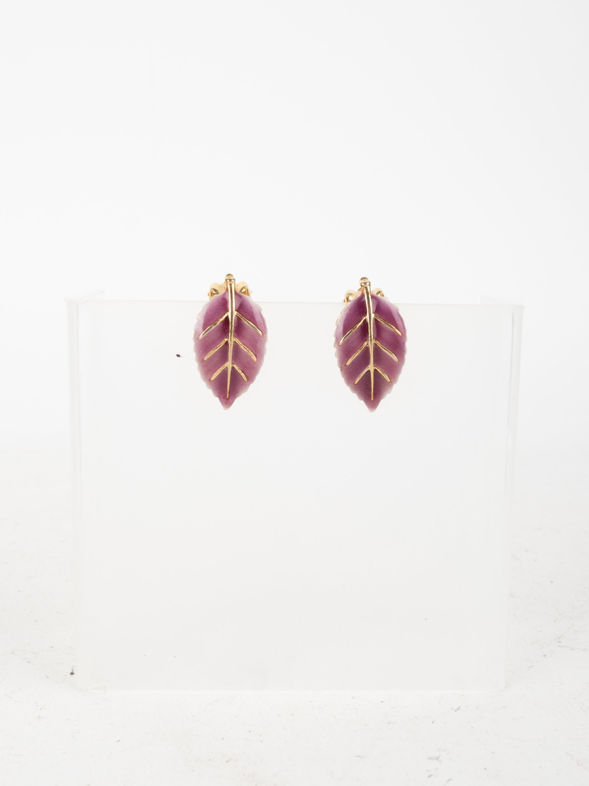 Vintage Gold Tone Leaf Earrings with Red Detail
