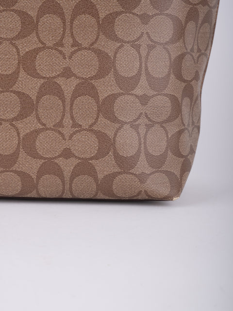 Coach Signature Canvas Tote Bag