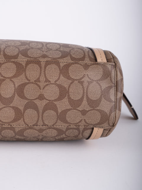 Coach Signature Canvas Beige Tote Bag