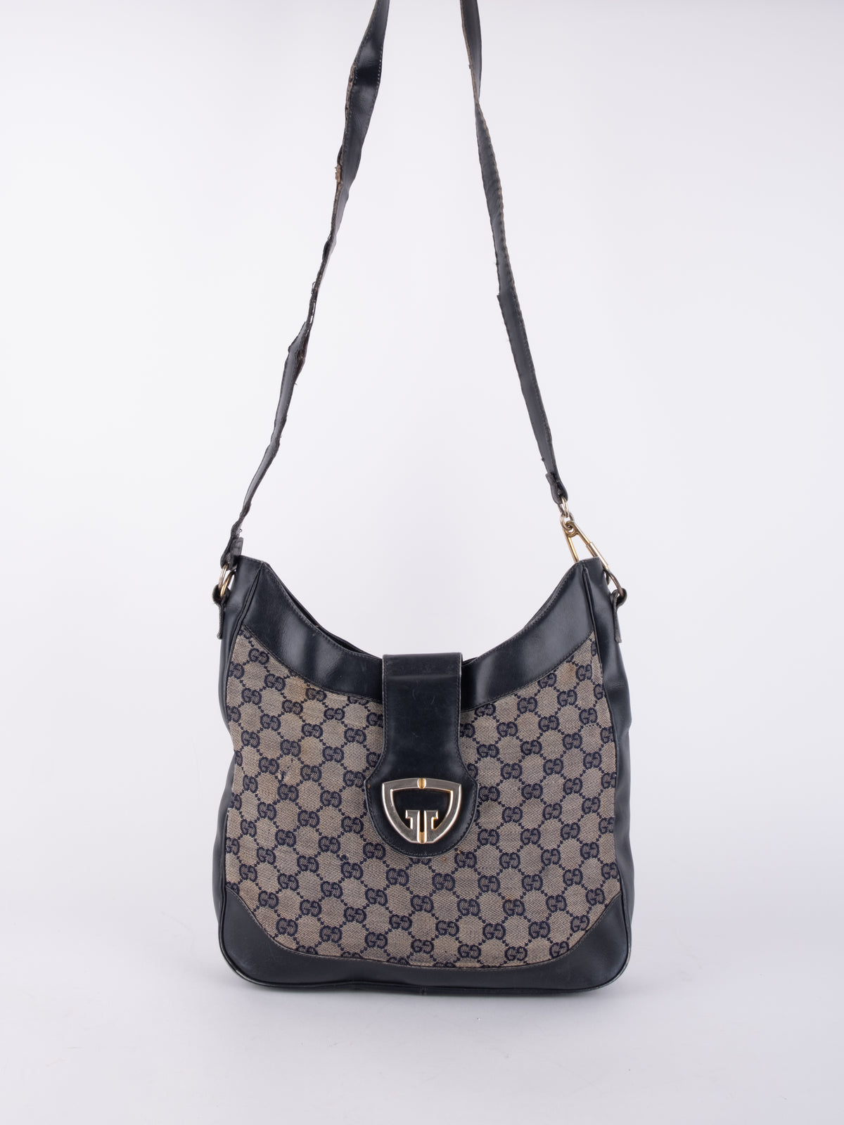 Gucci Vintage GG Canvas Shoulder Bag