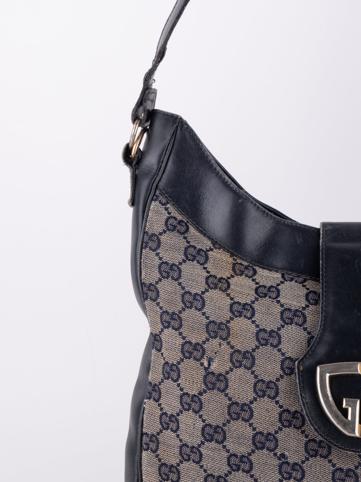 Gucci Vintage GG Canvas Shoulder Bag
