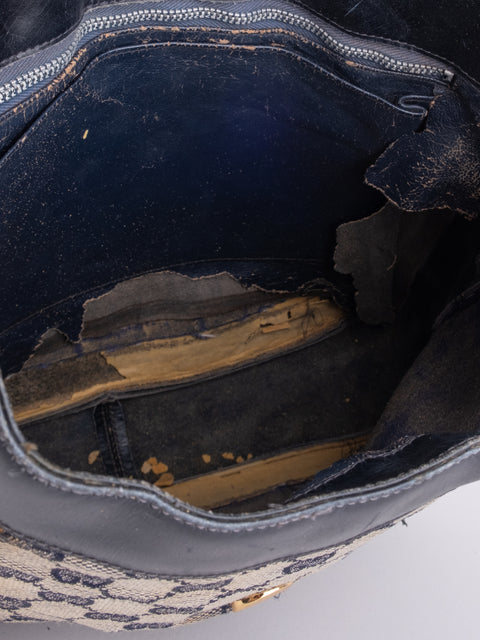 Gucci Vintage GG Canvas Shoulder Bag