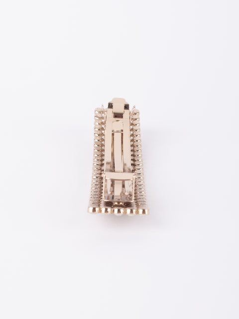 CHANEL Vintage Crystal Bar Brooch – Karl Lagerfeld Era 1990s–2000s סופר נדיר להשגה