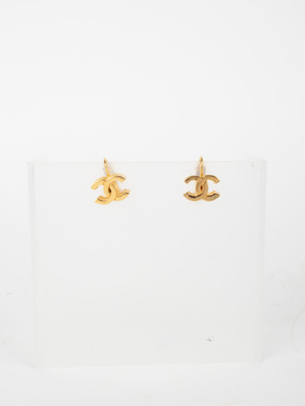 CHANEL Vintage CC Gold Stud Earrings Classic Minimal 90s Era