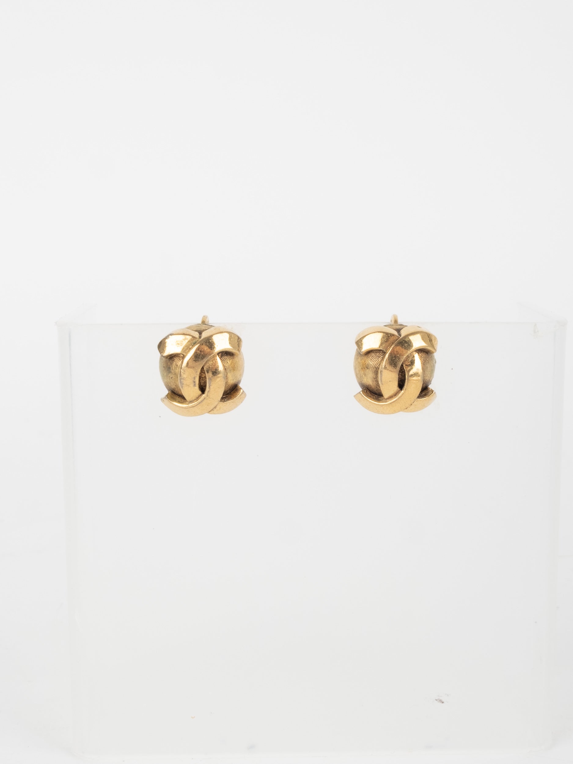 Chanel Vintage Gold Knot CC Stud Earrings 90s Era
