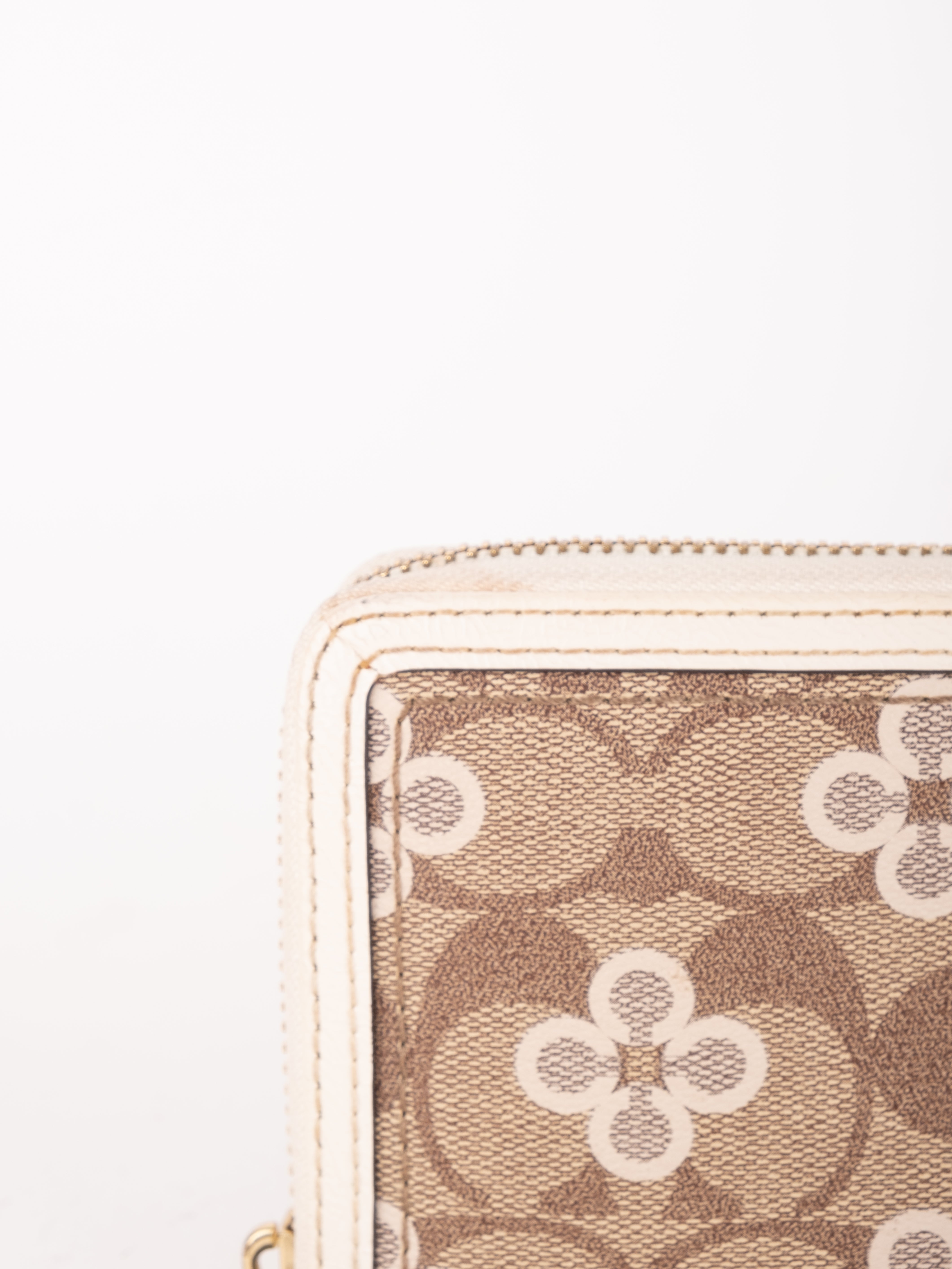 Coach Signature Zip Around Wallet