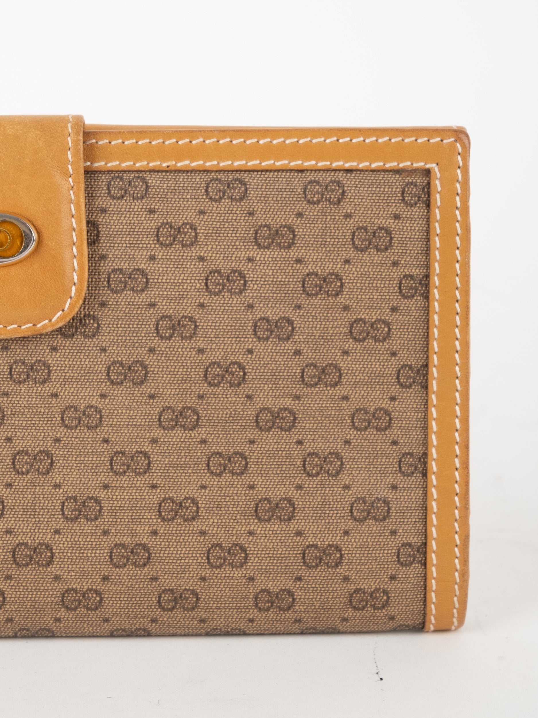 Gucci Vintage GG Canvas Wallet Beige Yellow Classic