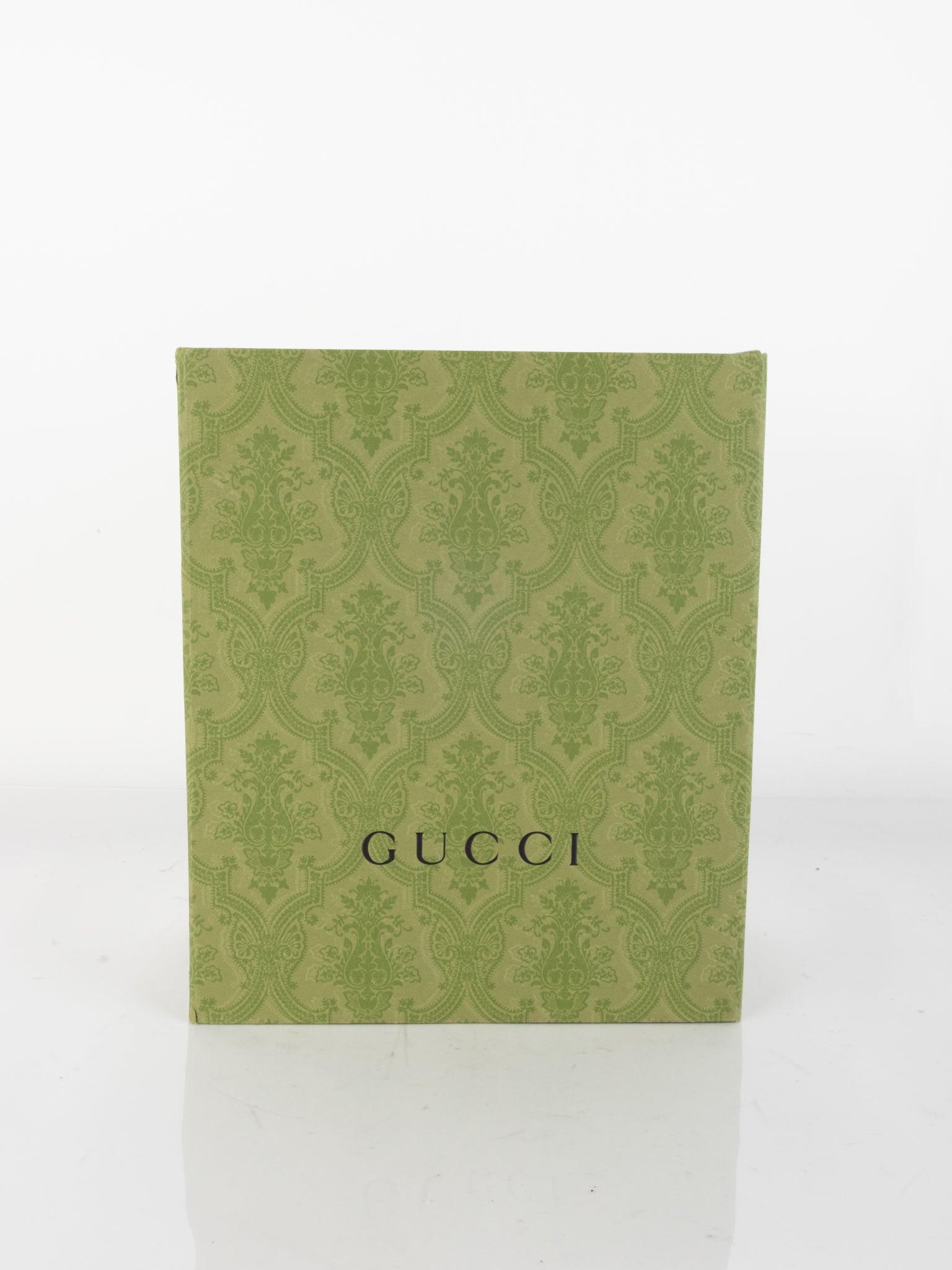 Gucci box