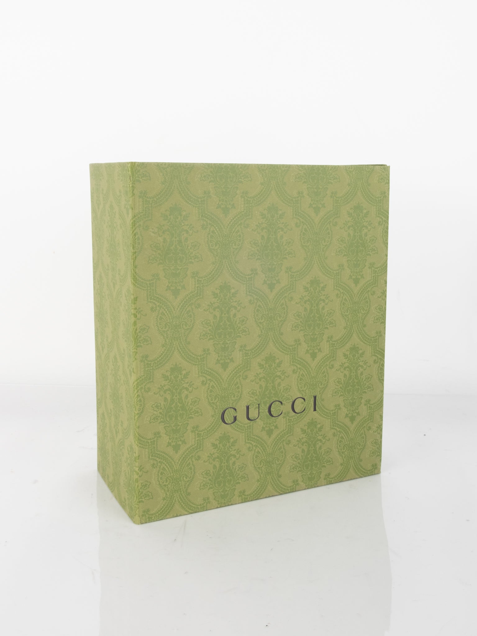 Gucci box
