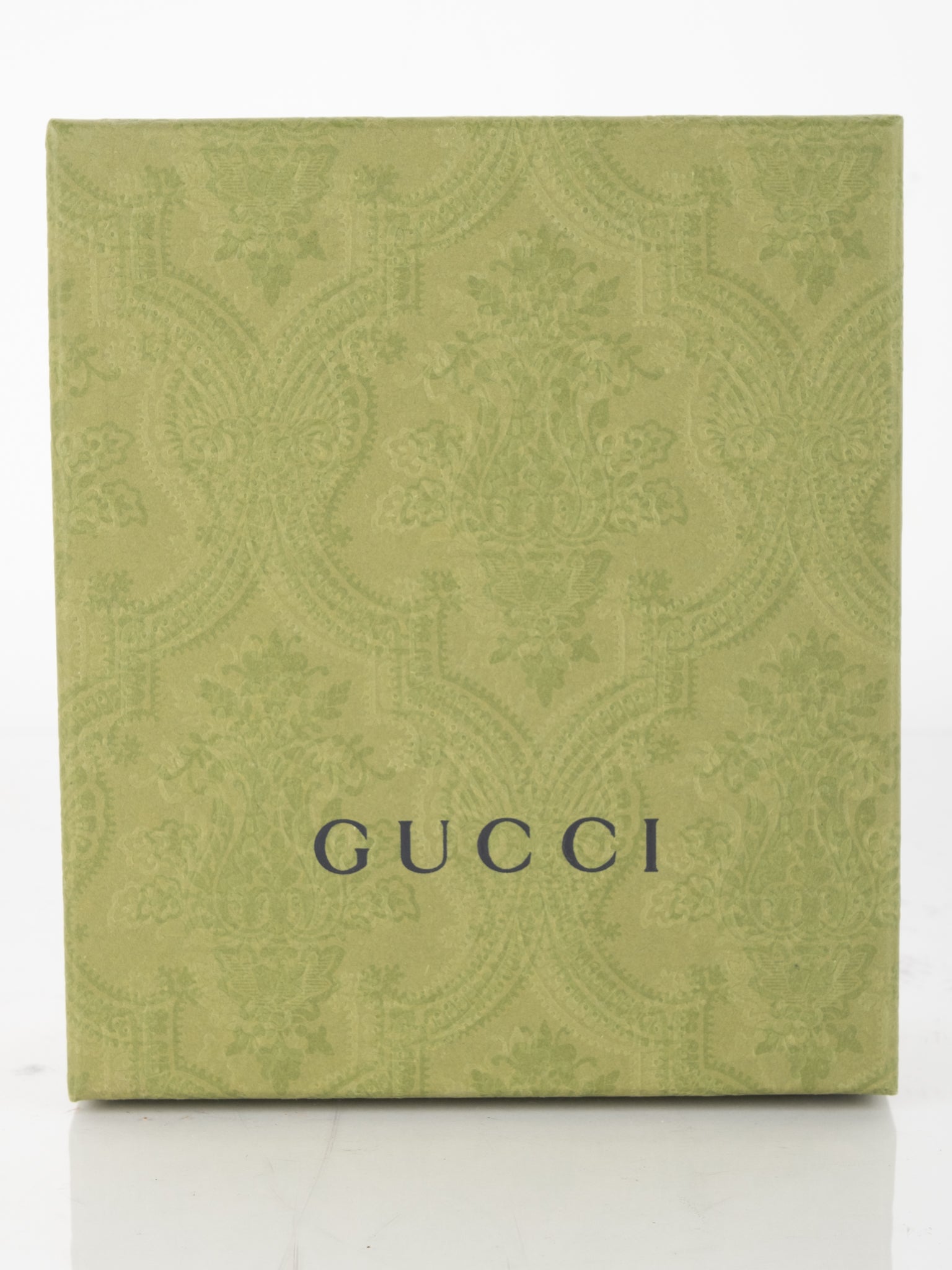 Gucci box